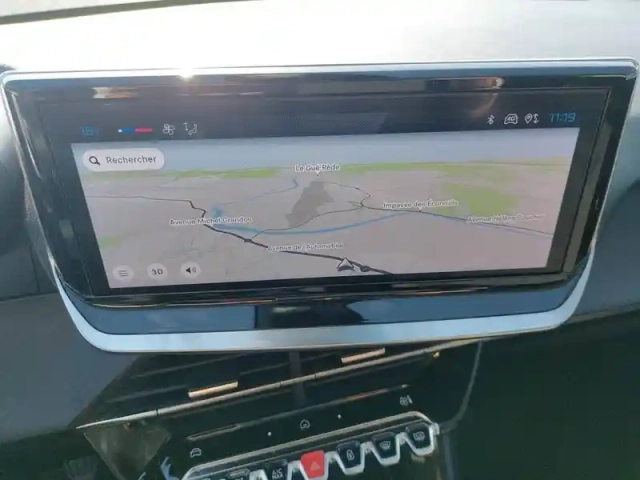 Peugeot 208 puretech 75 s&amp;s bvm5 — photo 38