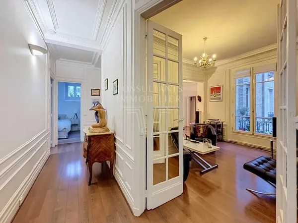 Vends t4 - 106.72 m² - Paris 16ème