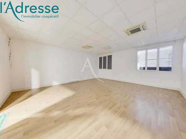 Bureaux 40 m²