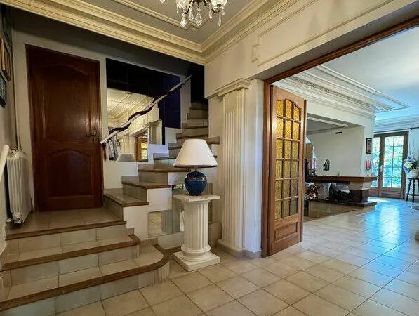 Maison 5 pièces 140 m²