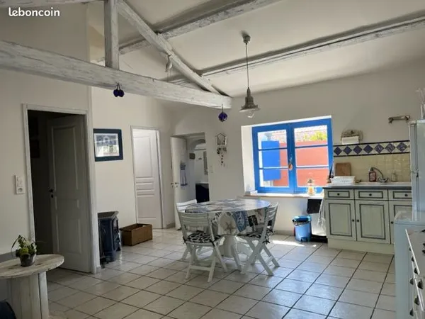 Charmante Maison de Vacances à Barbâtre