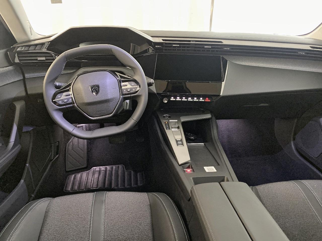 Peugeot 308 hybrid 145 e-dcs6 allure — photo 8