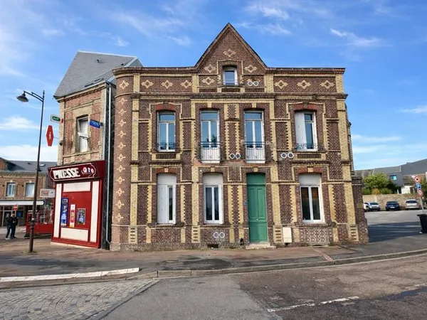 Appartement 1 pièce 65 m²
