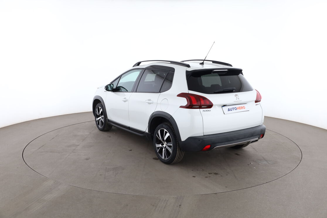 Peugeot 2008 1.2 PureTech GT Line — photo 3