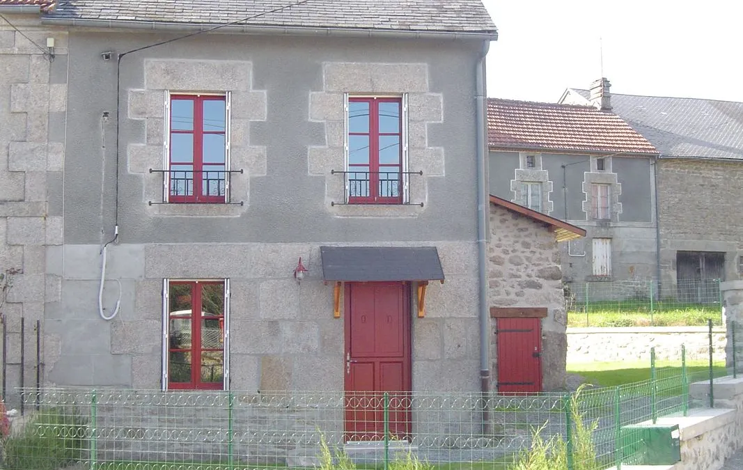 Photo 1