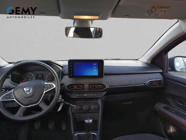 Dacia Sandero eco-g 100 - 22 — photo 8