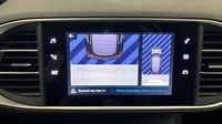 Peugeot 308 1.5 BlueHDi 130ch S&S Allure Pack — photo 29