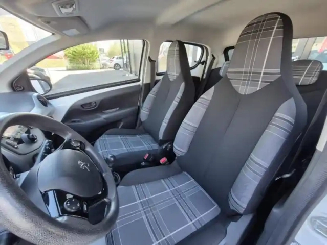 Peugeot 108 1.0 vti 68 active — photo 10