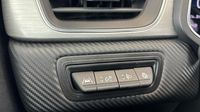 Renault Captur 1.6 E-Tech hybride 145ch RS Line — photo 28