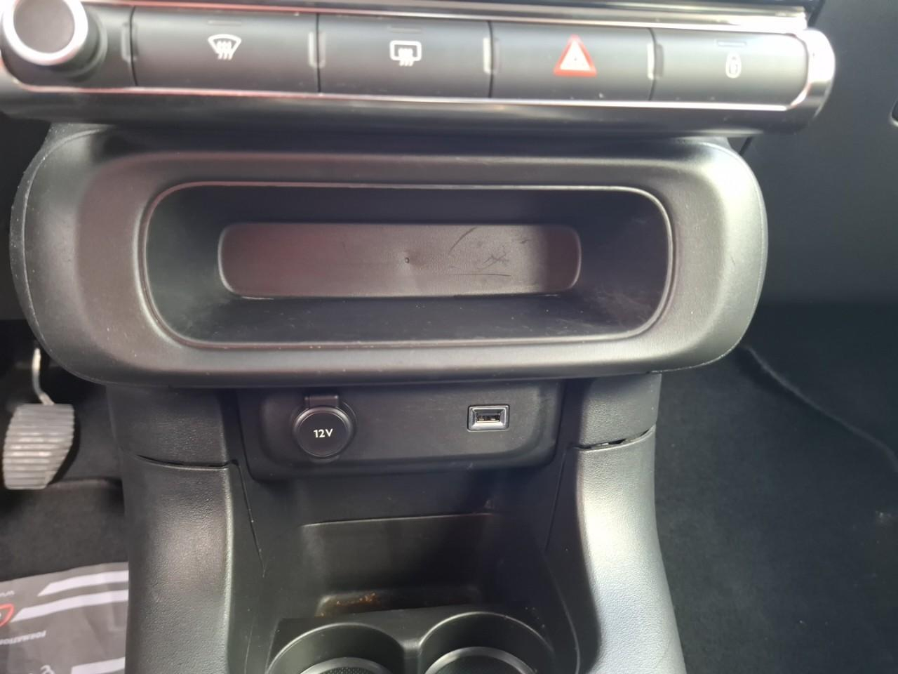 Citroën C3 1.2 puretech 83ch s&s shine — photo 21
