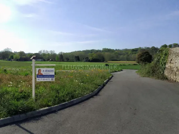 TERRAIN VIABILISE DE 1091 M2