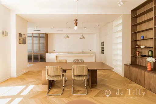 Appartement 5 pièces 168 m²