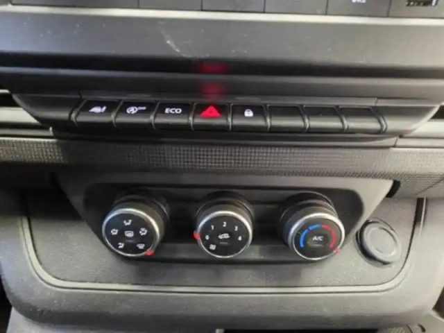 Renault Trafic fgn l1h1 3t blue dci 130 gsr2 — photo 24