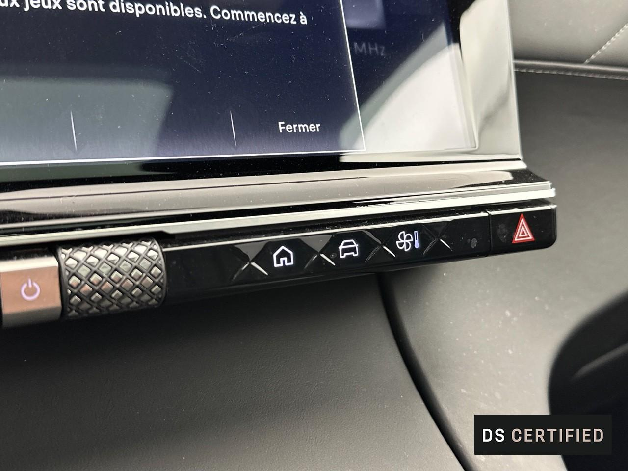 Ds Ds 7 crossback hybride rechargeable e-tense 300 eat8 4x4 rivoli — photo 30