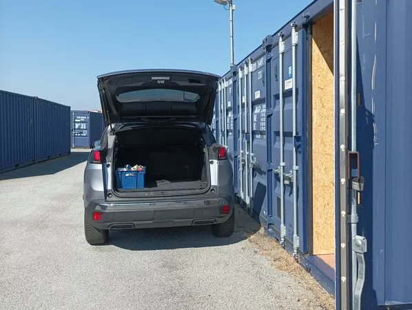 Location box de stockage 100% plain-pied à BOURGES - garde-meubles sécurisé, accès 24/7, prix discou