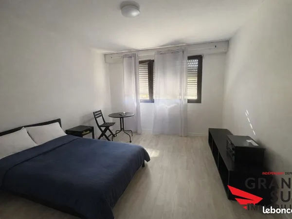 Studio 1 pièce 23 m²