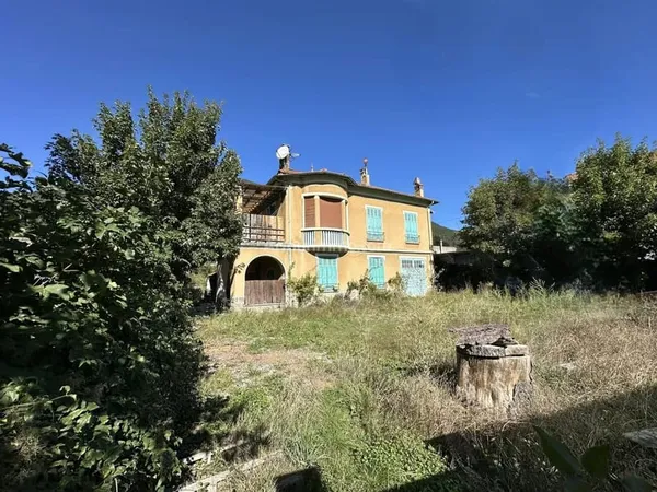 Maison 7 pièces 160 m²