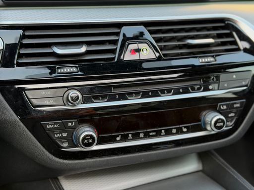BMW Serie 5 520d 190 Steptronic8 - M Sport – 2018 – 117257 km – Diesel – Boîte Automatique — photo 7
