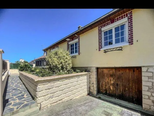 Maison 5 pièces 74 m²