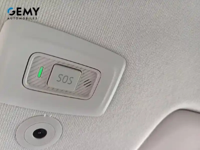 Dacia Sandero eco-g 100 - 22 — photo 18