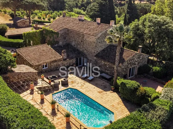 Domaine provençal d'exception aux portes de Saint-Tropez