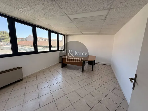 Bureaux 171 m²