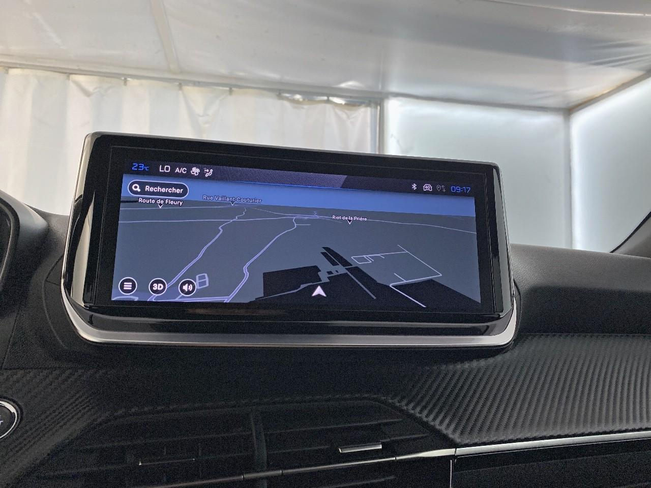 Peugeot 2008 hybrid 145 ch e-dcs6 allure — photo 14