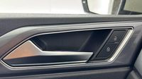Volkswagen Polo 1.0 TSI 95ch Style DSG7 — photo 31