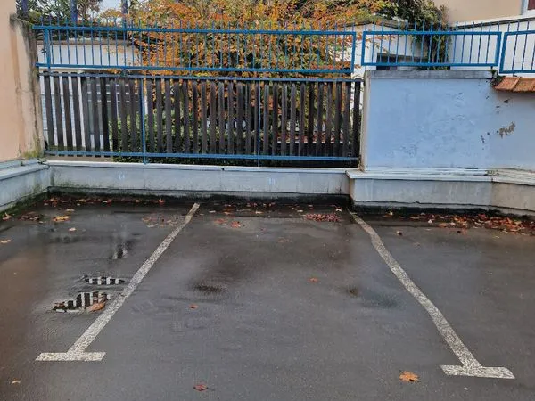 Parking/box BOURG EN BRESSE
