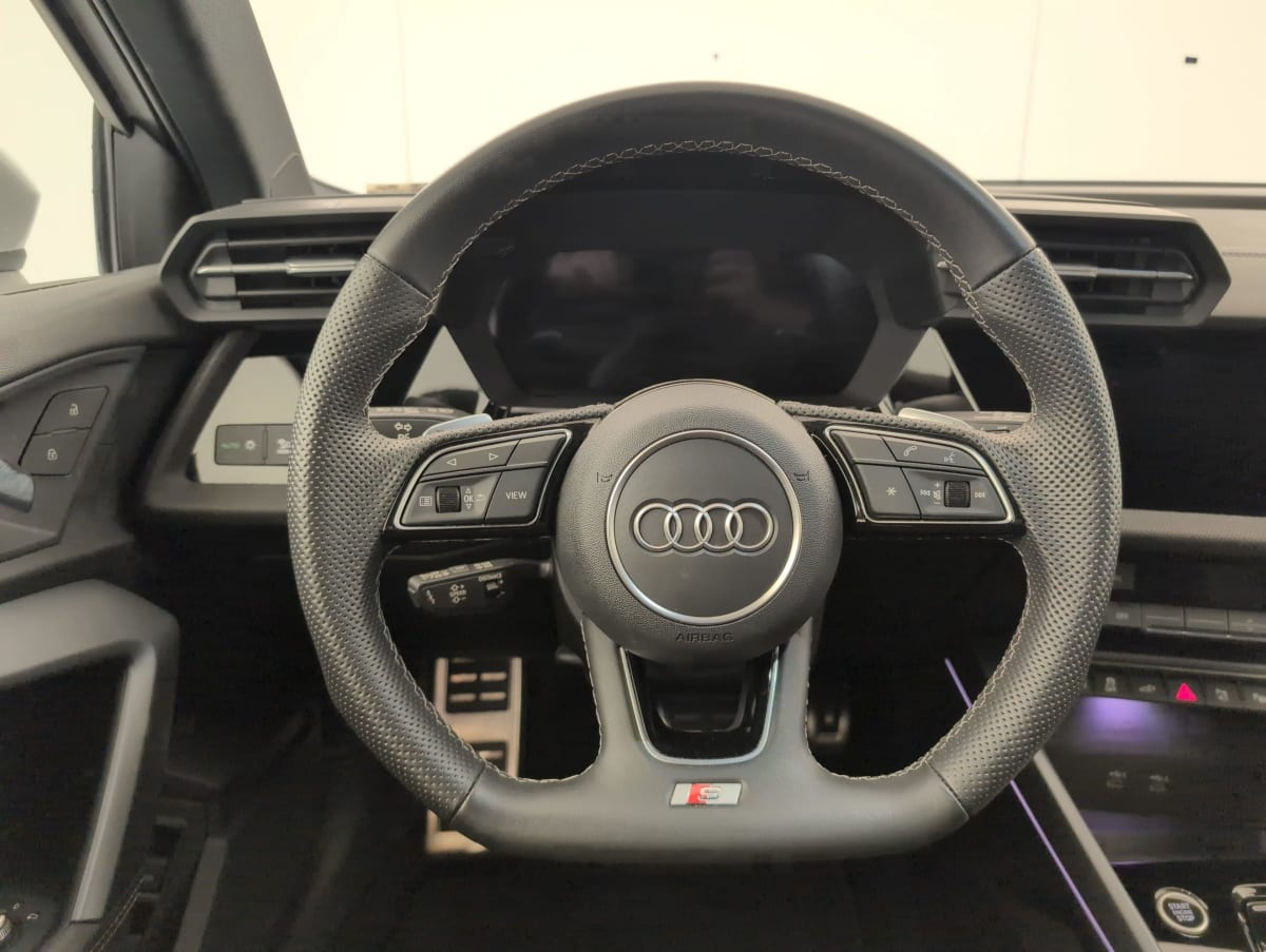 Audi A3 Sportback — photo 14
