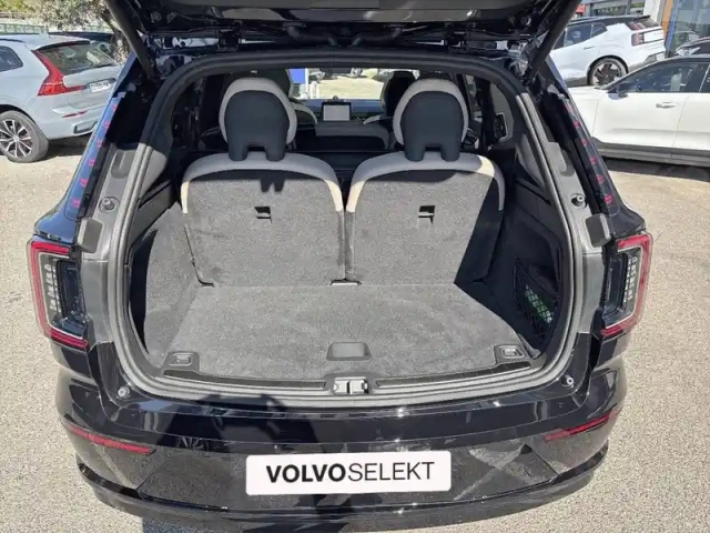 Volvo Ex90 twin performance awd 517 ch 1edt — photo 7