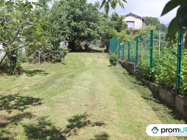 Terrain 335 m² Linas