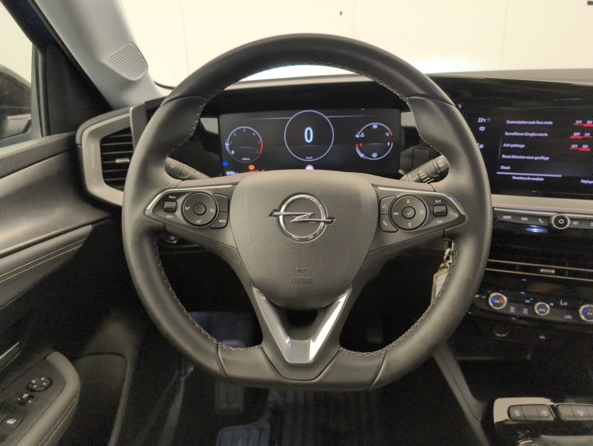 Opel Mokka — photo 14