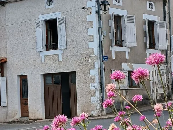 Maison au bord de la rivière - Pour les amoureux de la nature et les passionnés de rénovation