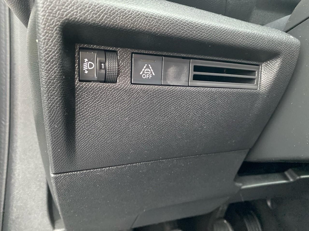 Citroën C4 bluehdi 110ch s&s feel pack business — photo 18