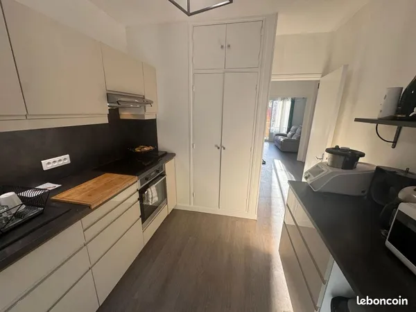 À VENDRE - Bel appartement 2 pièces de 47,58 m² avec balcon et cave à Pontoise - 150 000