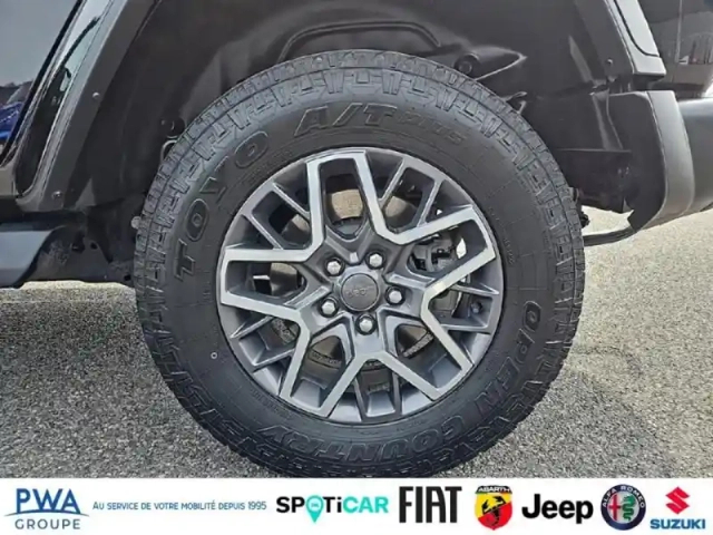 Jeep Wrangler unlimited 2.0 t 380ch 4xe overland command-trac my23 — photo 11