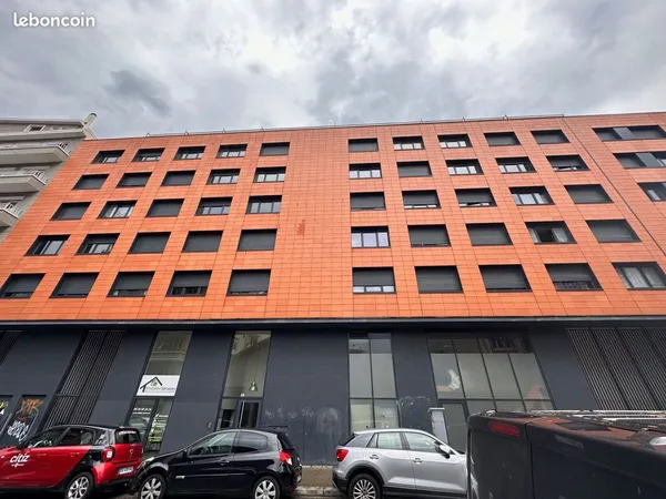 Studio 1 pièce 20 m²