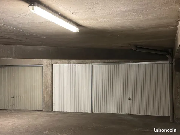 Grand Box parking 25m2