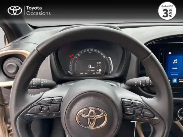 Toyota Aygo X 1.0 vvt-i 72ch design my23 — photo 13