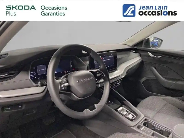 Skoda Octavia combi 1.5 tsi hybrid 150 ch act dsg7 — photo 13