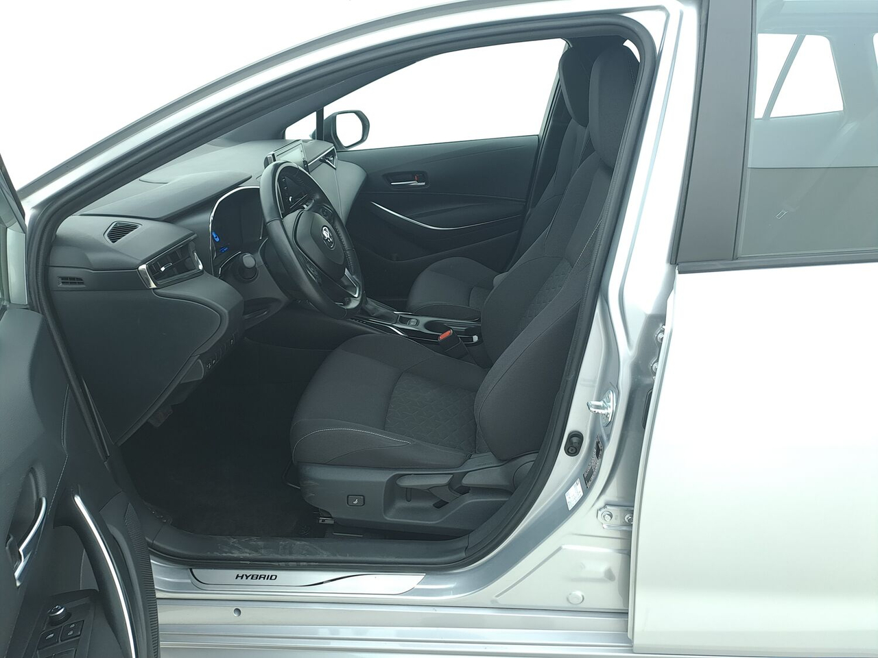Toyota Corolla Touring Sports — photo 9