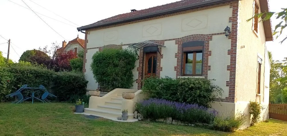 Photo 2