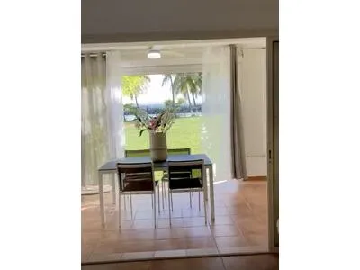 APPARTEMENT T2 MEUBLE VUE MER