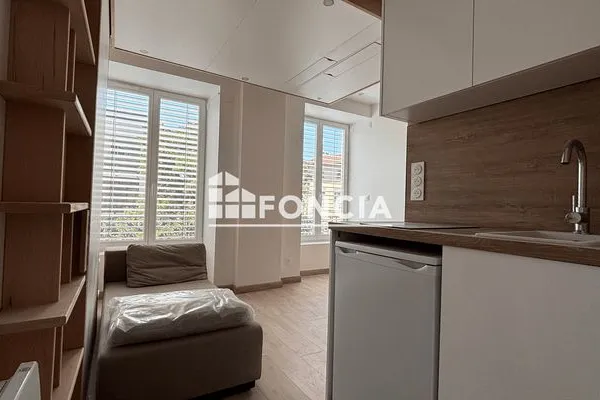 Appartement 1 pièce 13 m²