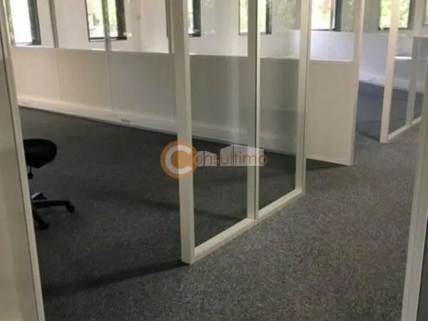 Bureaux 488 m²