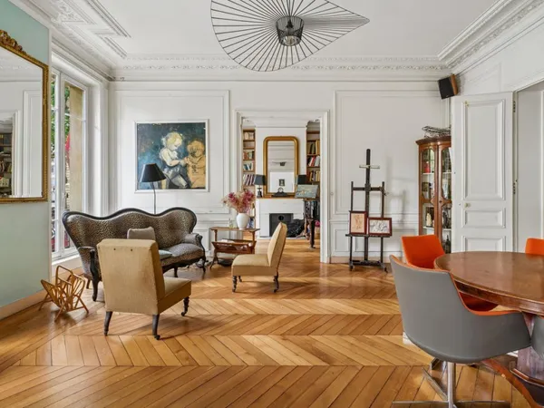 Vends t6 et plus - 190.94 m² - Paris