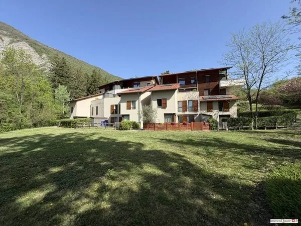 Appartement 5 pièces 103 m²
