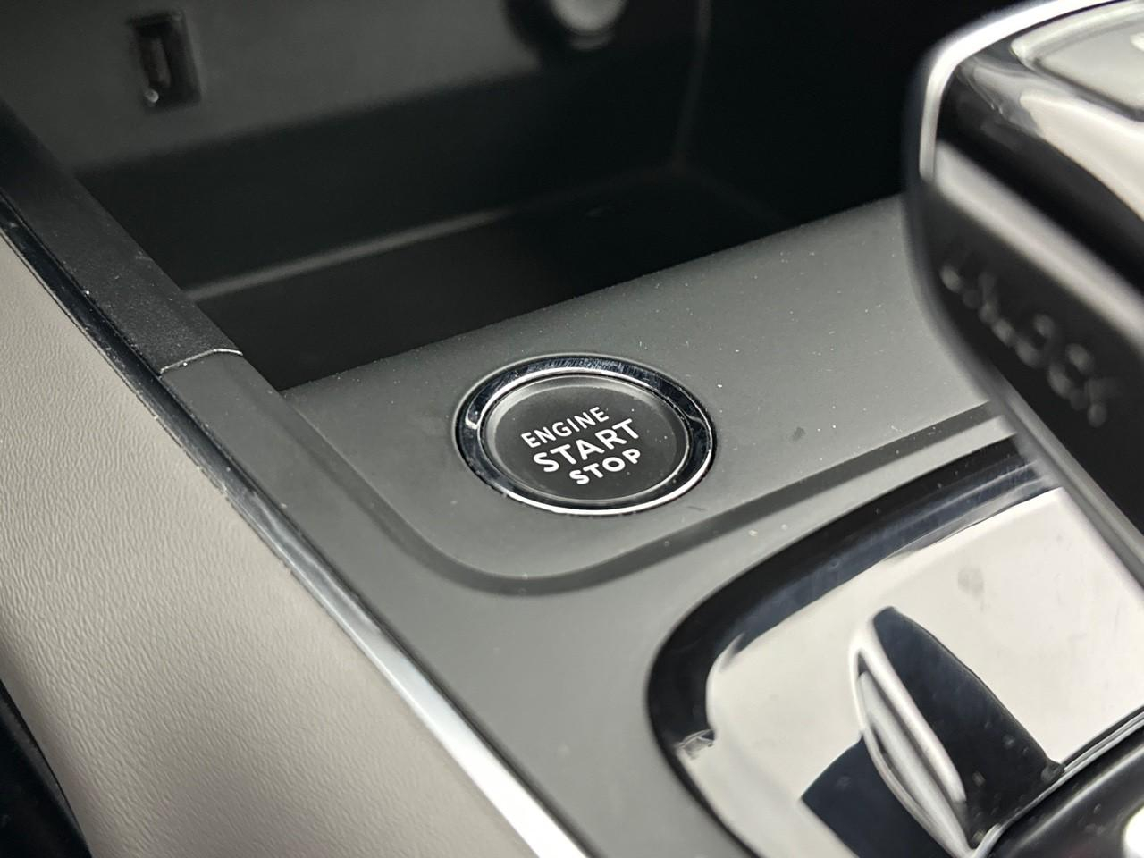 Citroën C5 Aircross hybride rechargeable 225 s&s e-eat8 c-series — photo 29