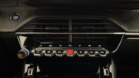 Peugeot 2008 1.2 PureTech 130ch S&S GT EAT8 — photo 26
